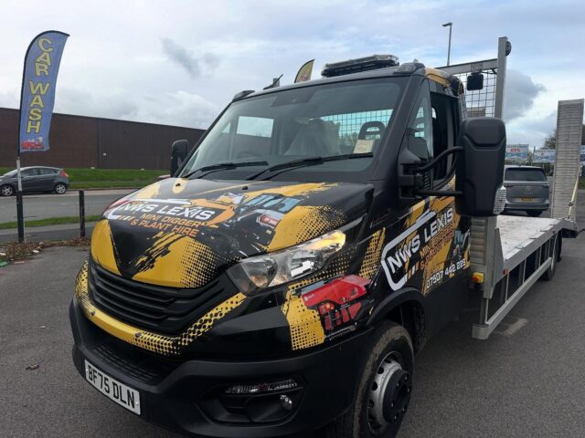Designed, printed, and fitted. We just finished this full wrap for Lexis Mini Diggers — the first of many as their fleet gets a bold new look!
From design to installation, we’re proud to bring their brand to life on the road.

🚛💨 Stay tuned for more wraps joining the Lexis Mini Diggers lineup soon!